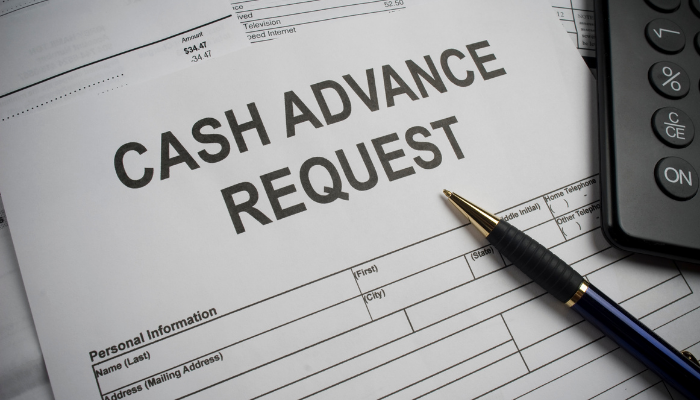 what time cash advance close